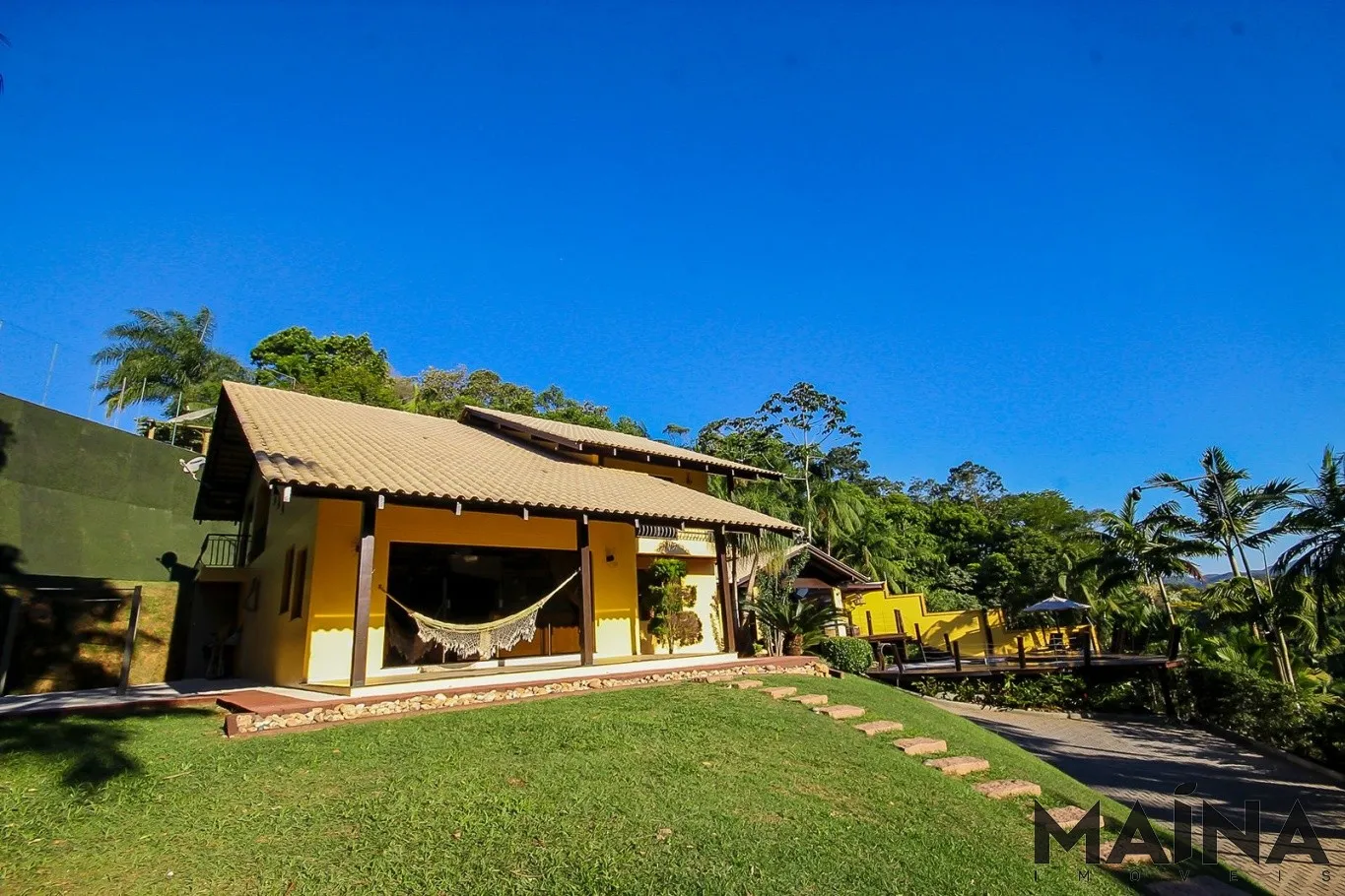 Casa no Bairro Badenfurt em Blumenau com 3 Dormitórios (1 suíte) e 520 m — foto 4