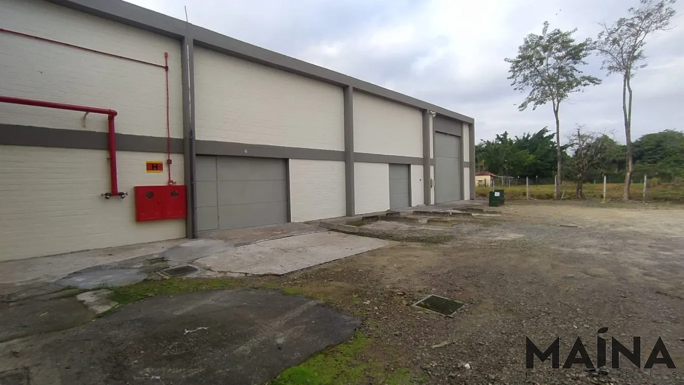 Ótimo Galpão Industrial localizado no bairro Itoupava Central — foto 5