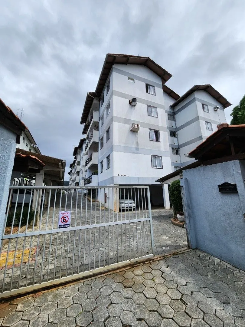 Apartamento com 3 dormitórios à venda, 45 m por R$ 276.711,85 - Água Verde - Blumenau/SC - foto 1