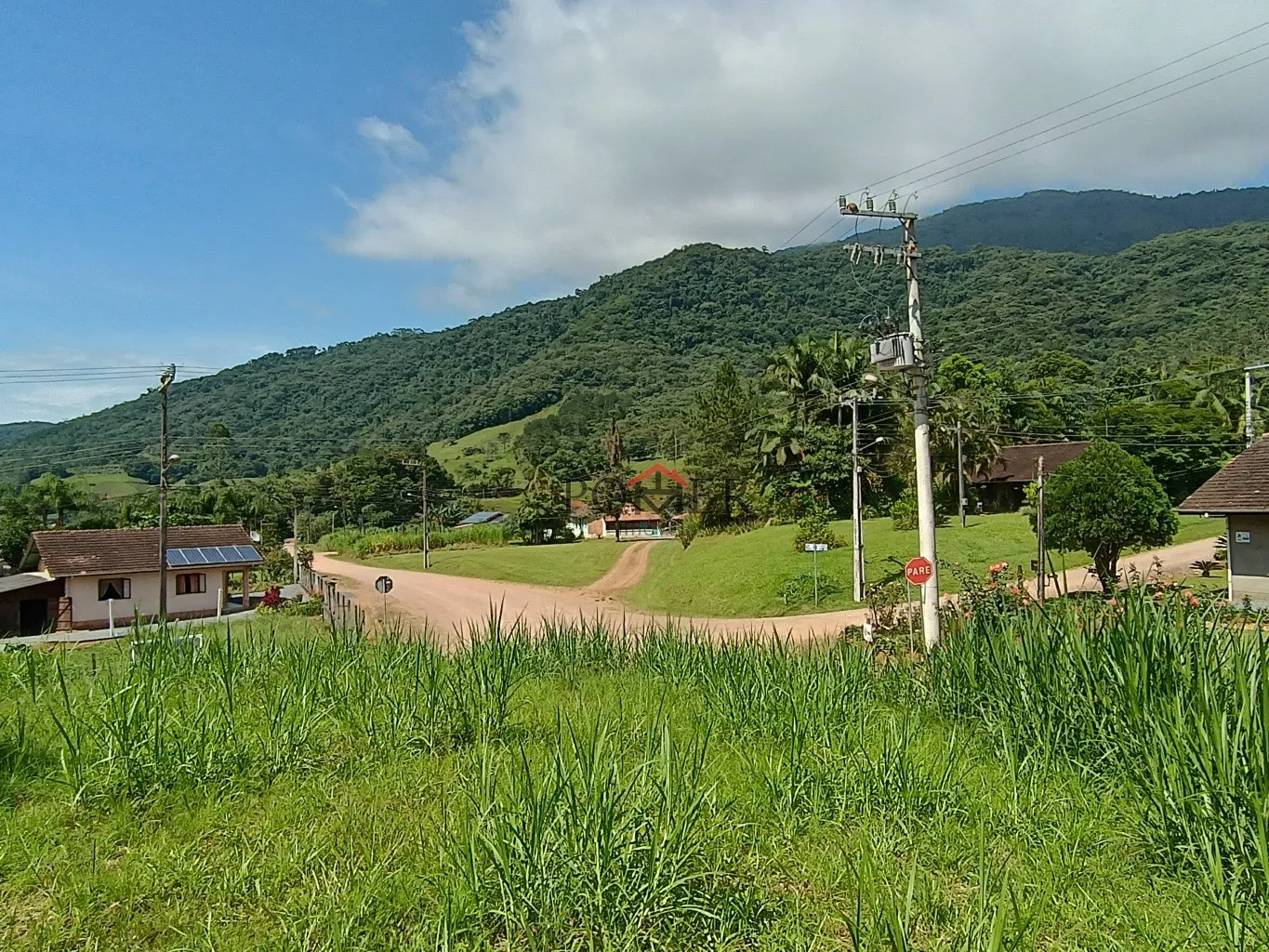 Lindo terreno na Rota Enxaimel com 11.750 m em Testo Alto com um lindo rio. - foto 1
