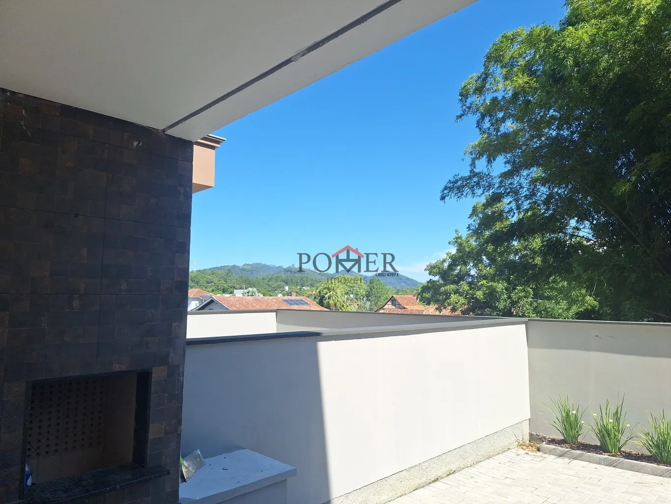 Lindos Sobrados, com 3 dormitórios, sendo 1 Suite, rua sem saída, tranquila, asfaltada, próximos ao Centro de Pomerode — foto 6