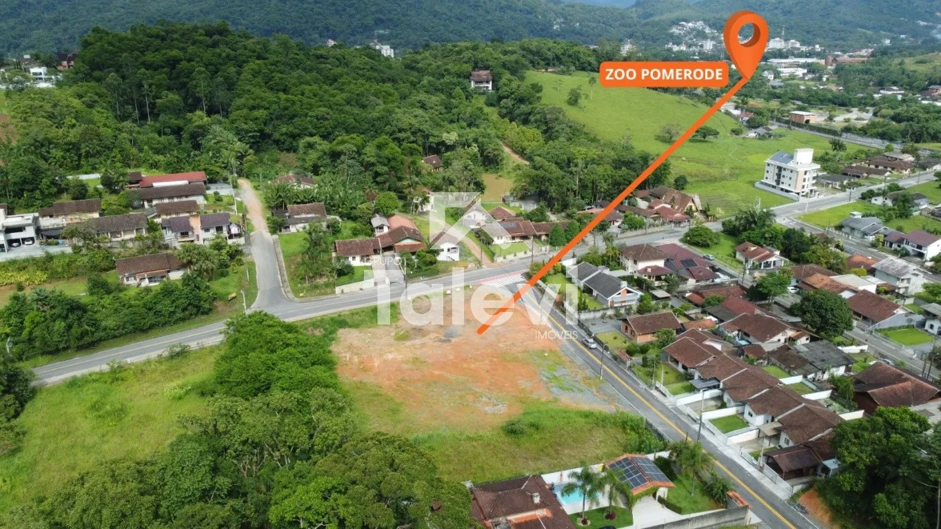 Lote com 453m no Centro de Pomerode - Oportunidade Única! - foto 1