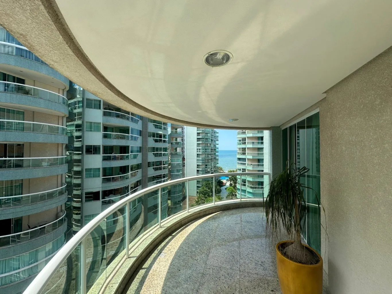 Apartamentos em Itapema - foto 1