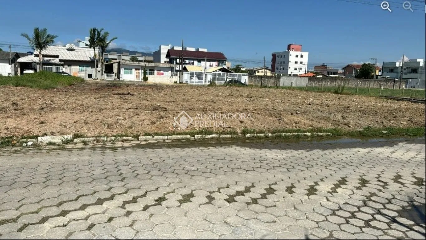 Terreno em Itapema - foto 1