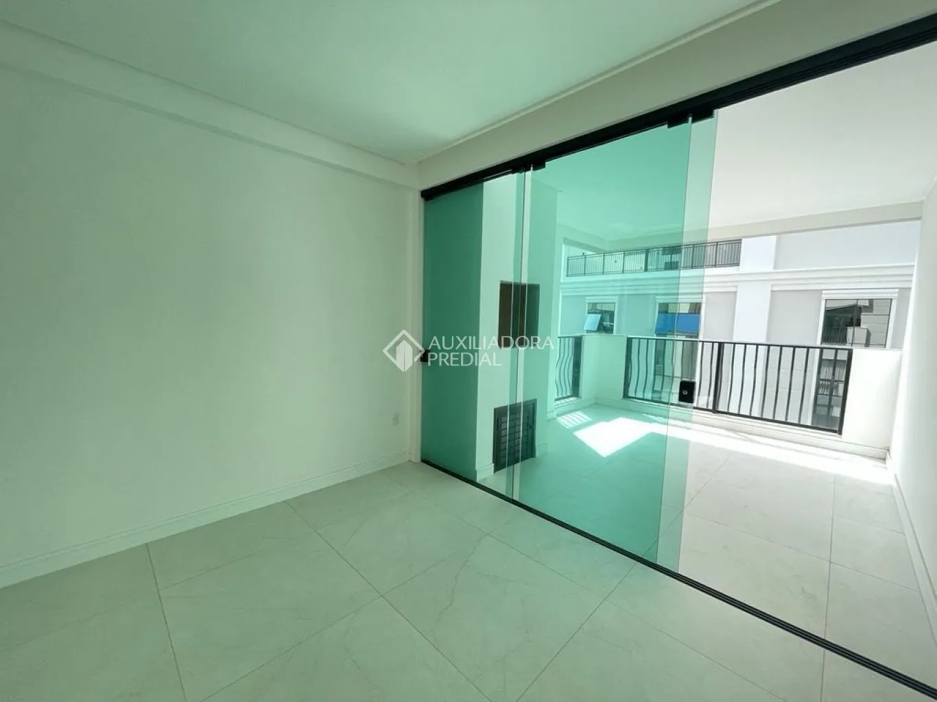 Apartamentos em Itapema - foto 1