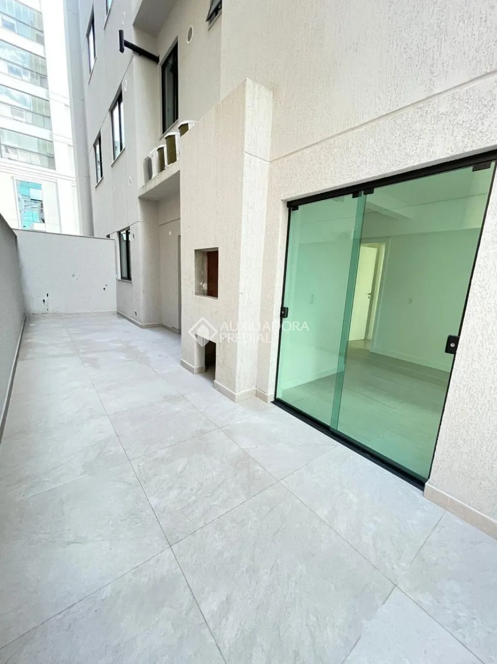 Apartamentos em Itapema - foto 1