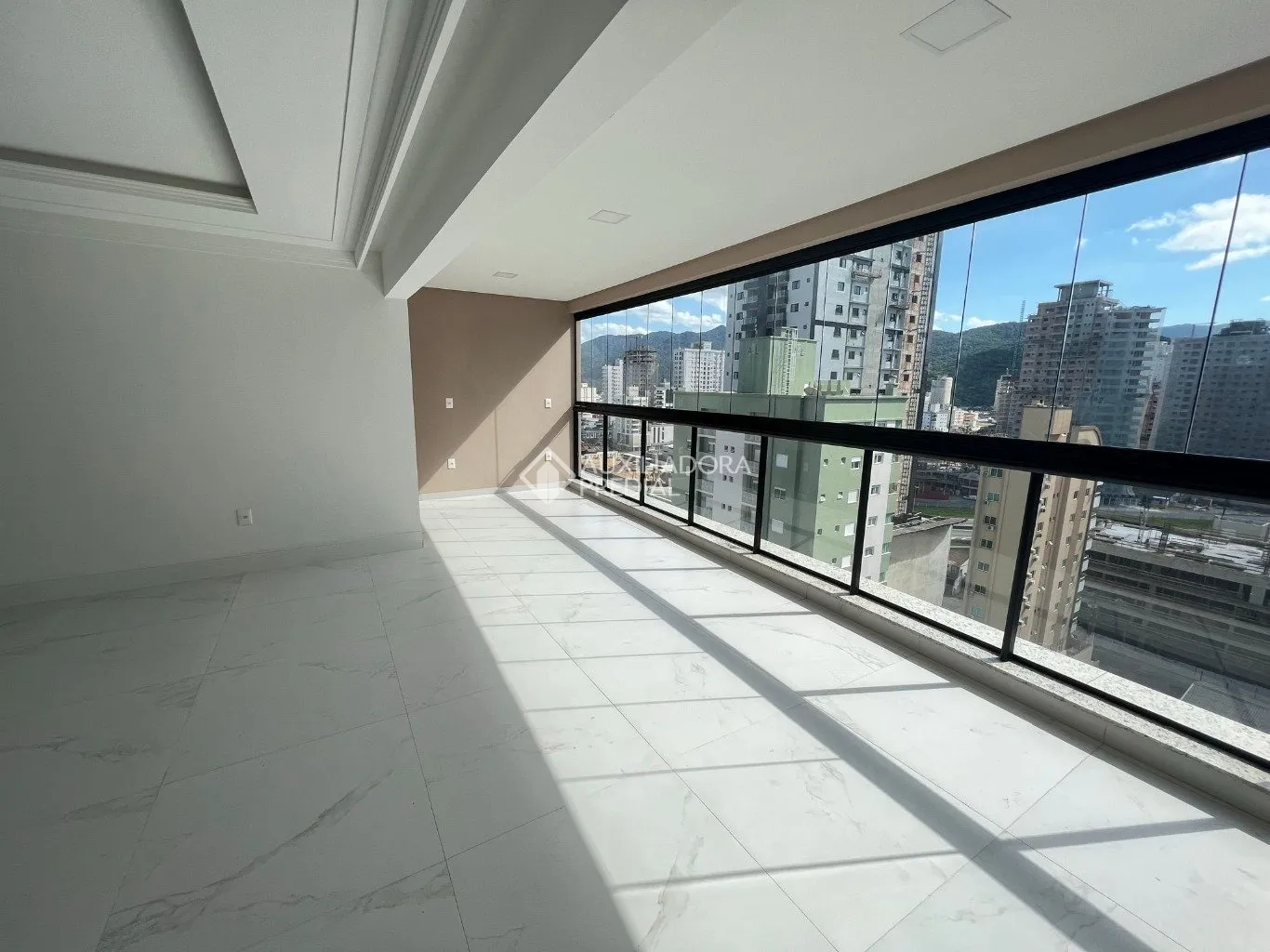 Apartamentos em Itapema - foto 1