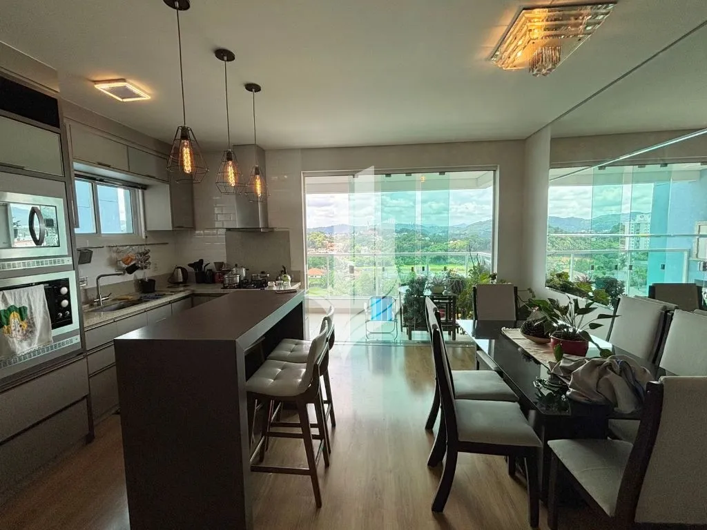 Apartamento semi mobiliado, 3 dormitórios, 1 suíte, 2 vagas de garagem — foto 2