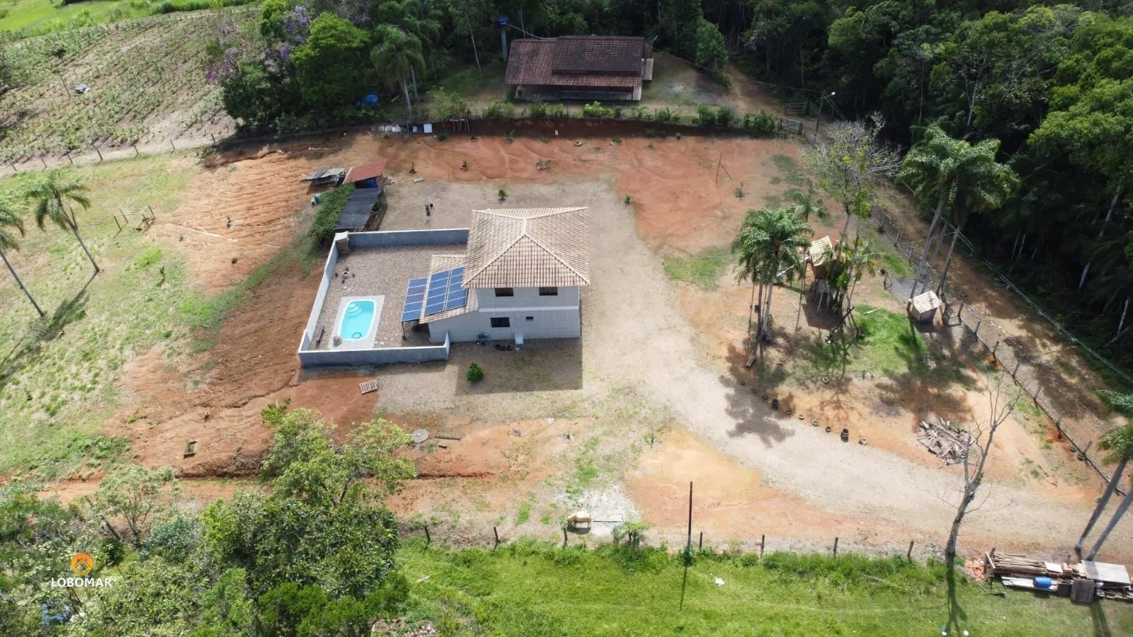 Chácara com 20mil m e casa com 120m em São João do Itaperiú - SC - foto 1