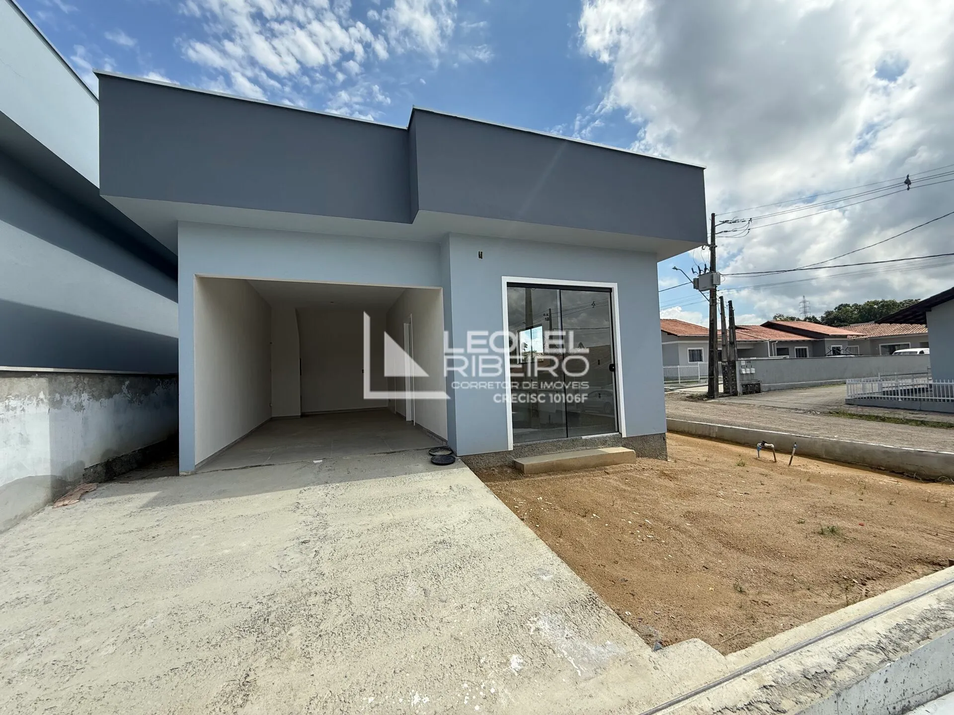 Casa com 2 dormitórios à venda, 71,22m no bairro Araponguinhas em Timbó - SC - foto 1