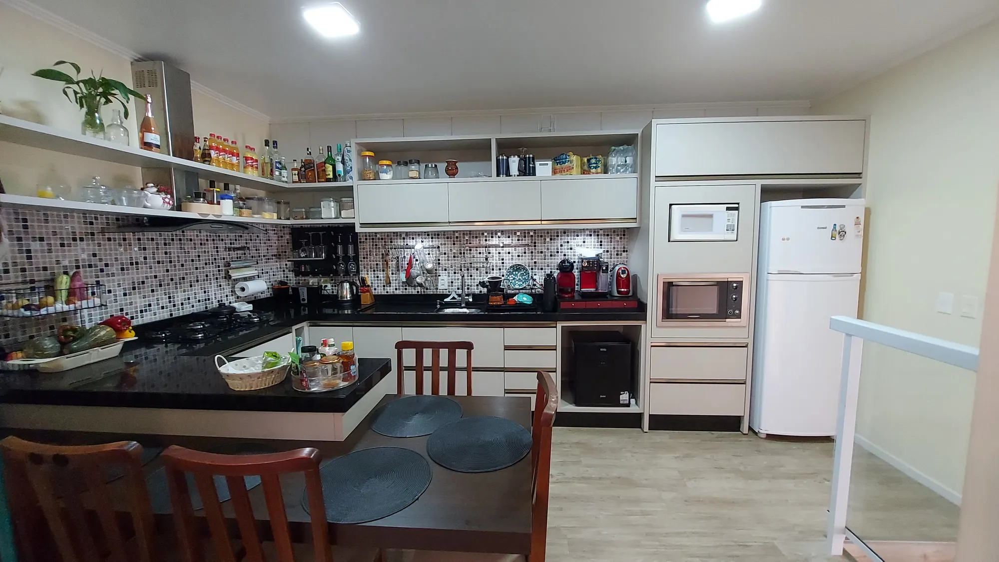 Casa 3 dormitórios (suíte) 2 vagas - 5 km do centro. — foto 7