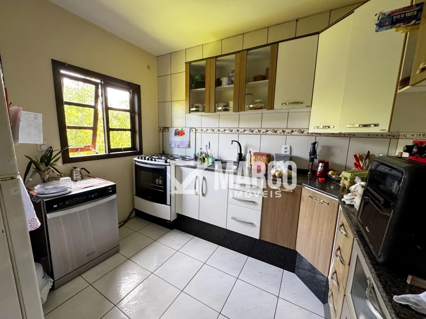 Casa com 3 Quartos com Area de Festas e Suite no Bairro do Ribeirão Areia — foto 5