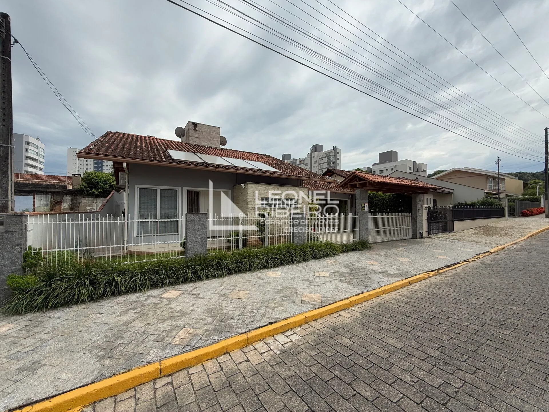 Casa com 3 dormitórios à venda, 286 m no bairro Imigrantes em Timbó/SC - foto 1
