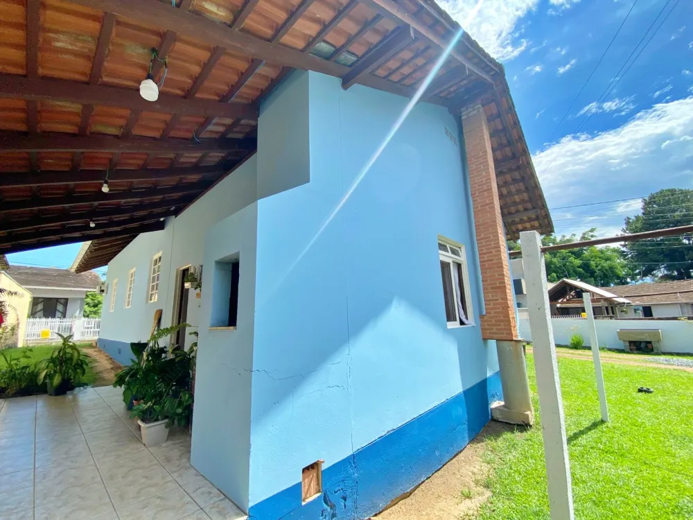 Imóvel com 2 Casas + 1 Prédio com 2 Apartamentos — foto 3