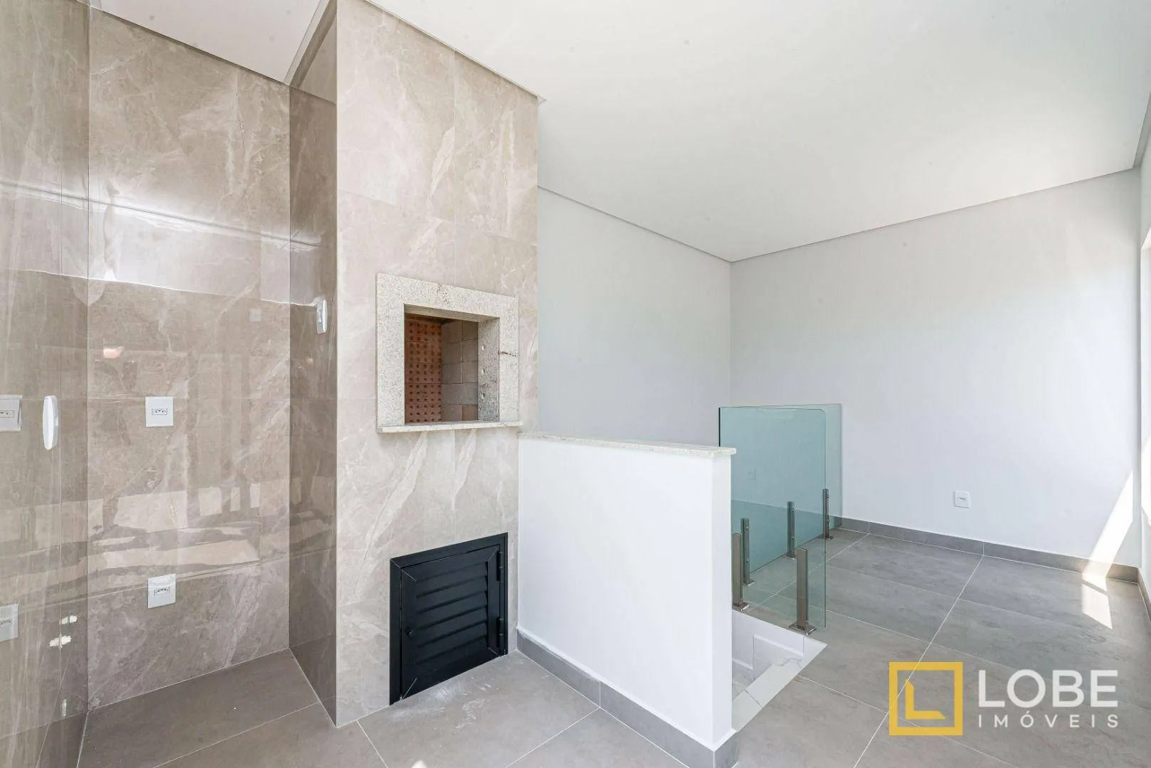 Casa nova com 3 suítes e piscina à venda na cidade de Penha em SC — foto 6