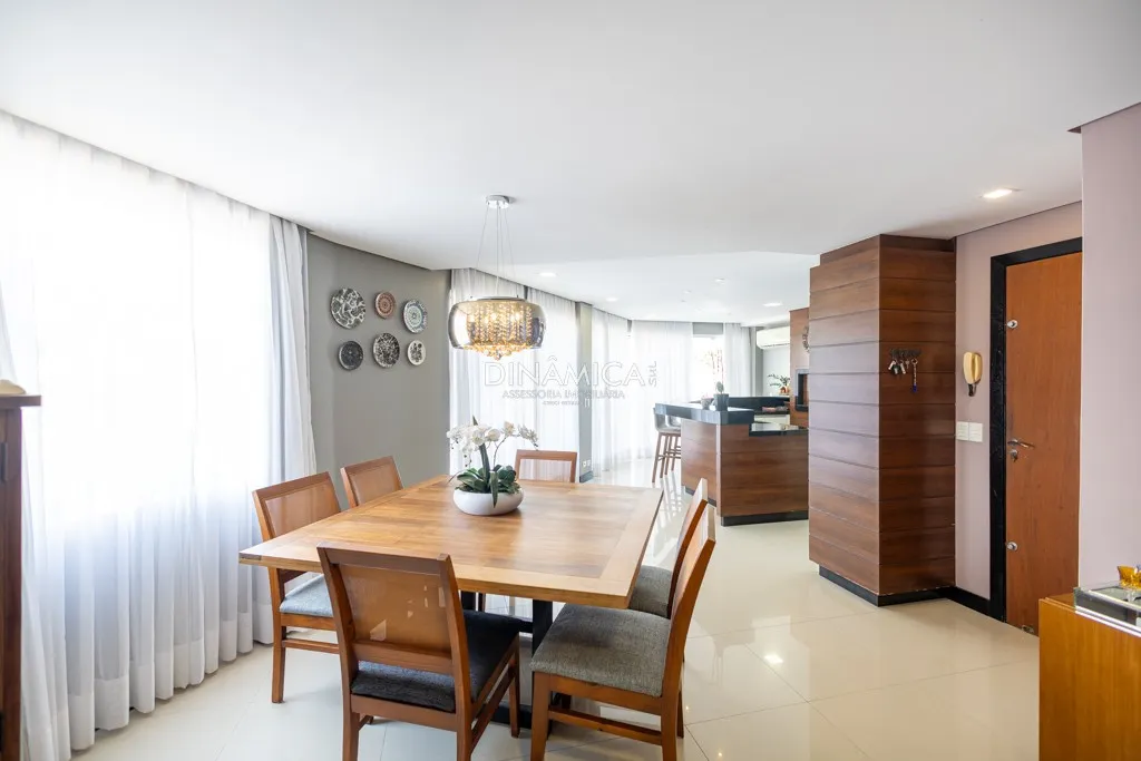 Casa Alto Padrão com 4 dormitórios no Jardim Blumenau — foto 2