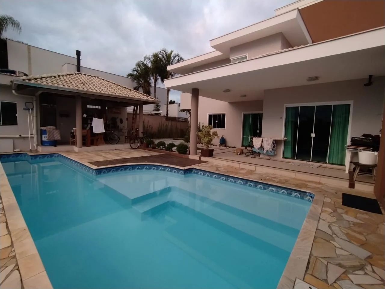 Venda Casa 320m - 6 vagas — foto 2