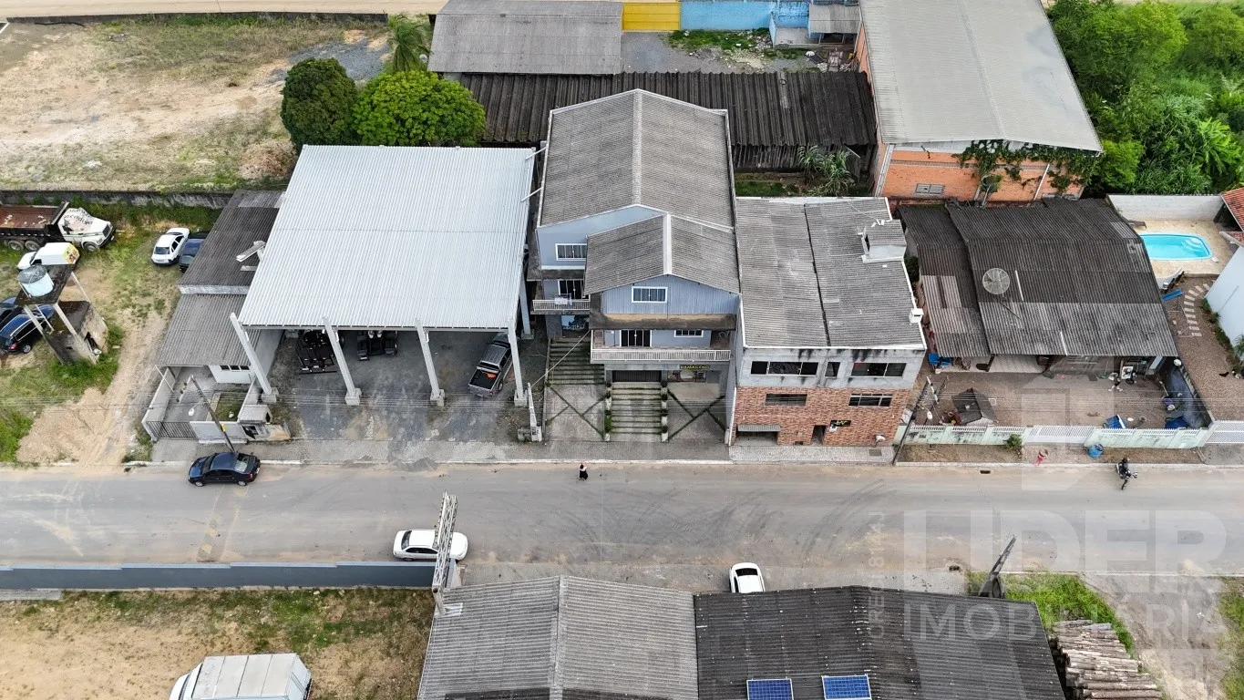 Galpão comercial com casa em Indaial. - foto 1