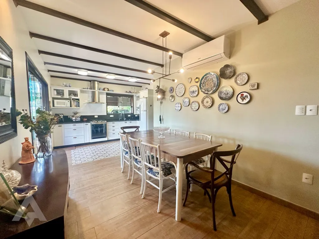 Linda casa à venda, com 3 pavimentos e 2 amplas suítes no bairro Garcia! — foto 5