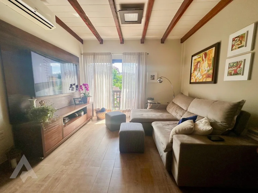 Linda casa à venda, com 3 pavimentos e 2 amplas suítes no bairro Garcia! — foto 7
