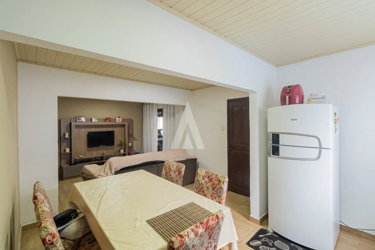 Casa com 1 suíte(s) mais 2 quarto(s) à venda no bairro Costa E Silva em Joinville, por R$ 600.000.00. — foto 7