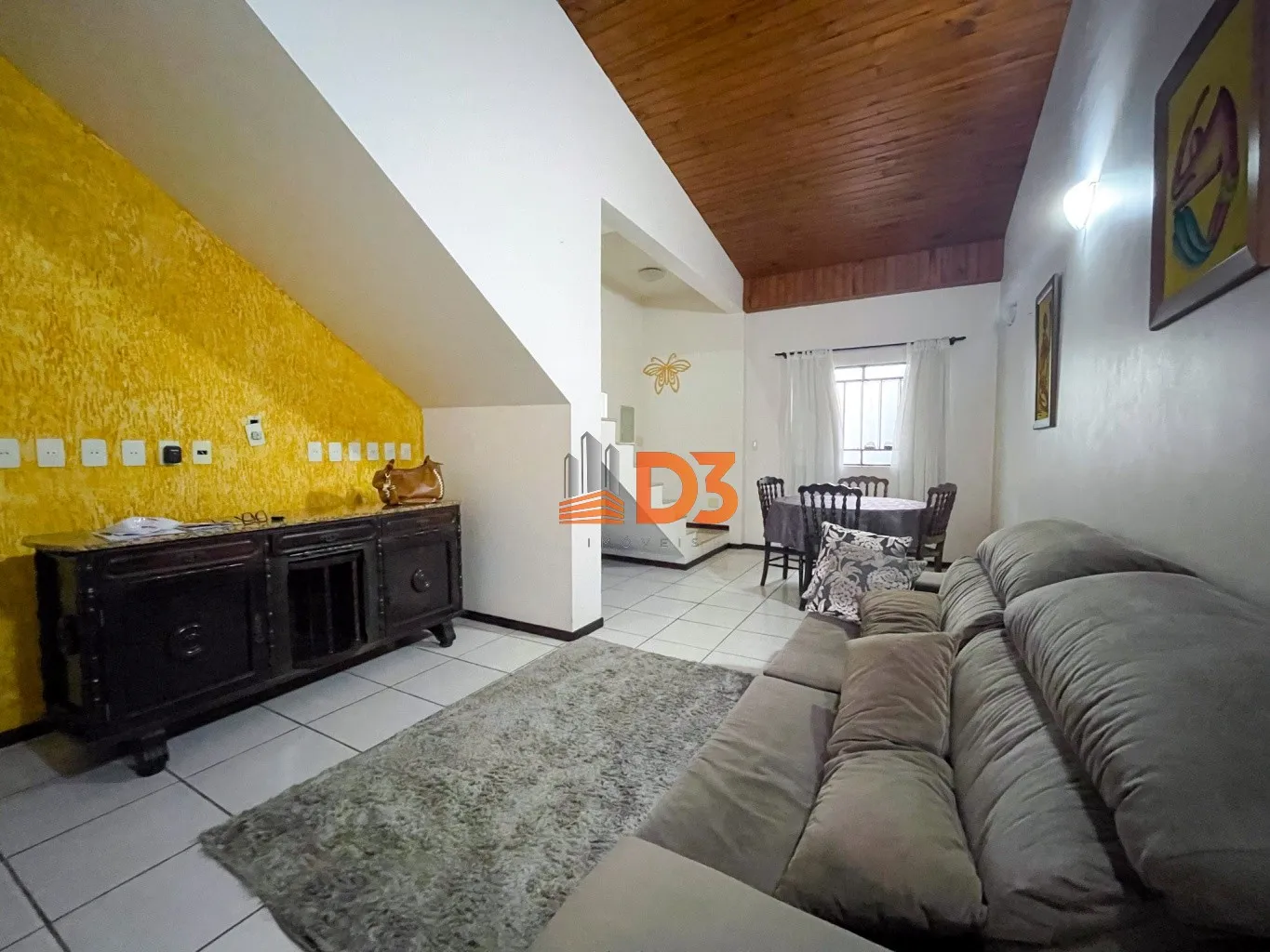 Casa com 2 pavimentos + amplo terreno no Garcia — foto 3
