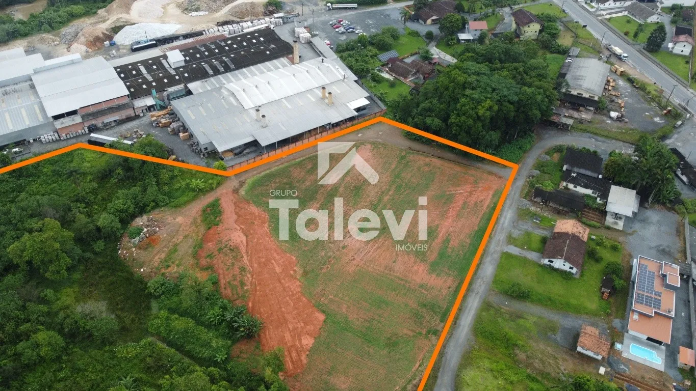 Terreno Industrial Estratégico em Testo Central | 33.000 m para Galpões e Logística de Alto Impacto - foto 1