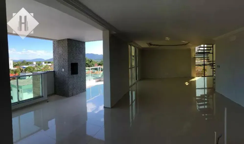 Maravilhosa Cobertura triplex no bairro Imigrantes de Timbó. — foto 2