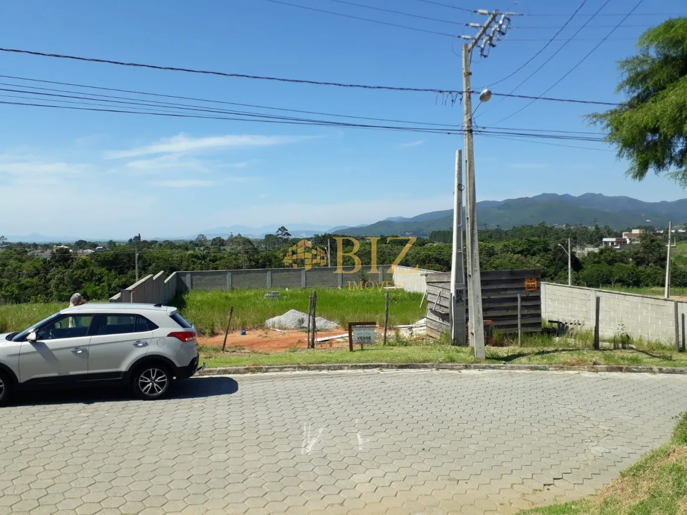 Terreno plano com 407m no Bairro Areias de Baixo - foto 1