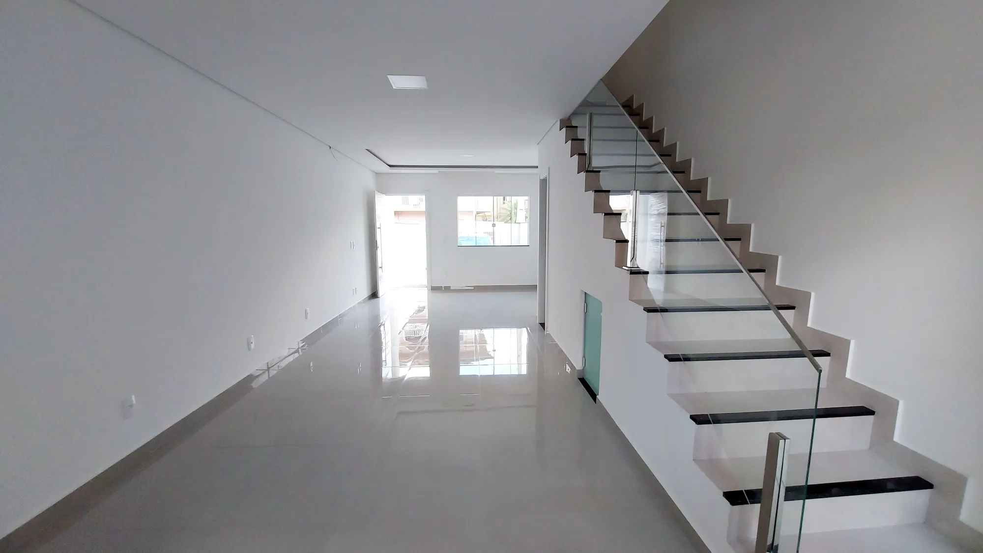 Casa 2 suítes próximo terminal da Fortaleza. — foto 7