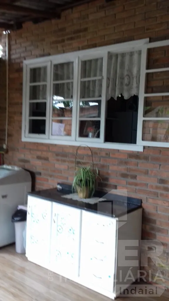 Casa com fundos para o Rio Itajaí-açu no Bairro Encano. — foto 7