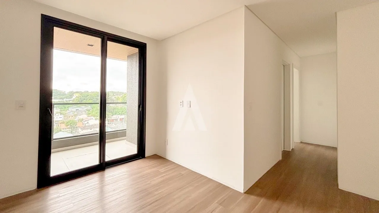 Apartamento com 1 suíte(s) mais 2 quarto(s) à venda no bairro Anita Garibaldi em Joinville, por R$ 747.000.00. — foto 6