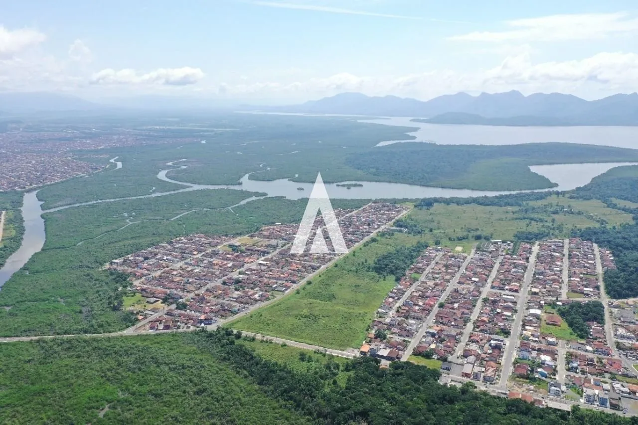Terreno Condomínio à venda no bairro ESPINHEIROS em JOINVILLE, por R$ 450.000.00. — foto 4