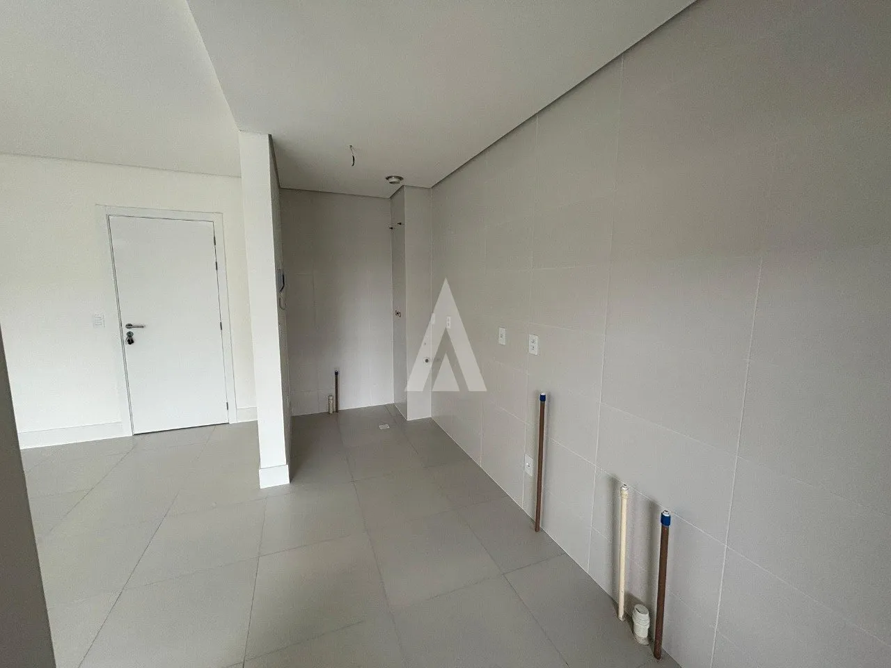 Apartamento com 1 suíte(s) mais 1 quarto(s) à venda no bairro Santo Antônio em JOINVILLE, por R$ 650.000.00. — foto 6