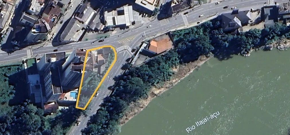 Ótimo terreno para investidores e empreendedores no Bairro Ponta Aguda em Blumenau, SC. - foto 1