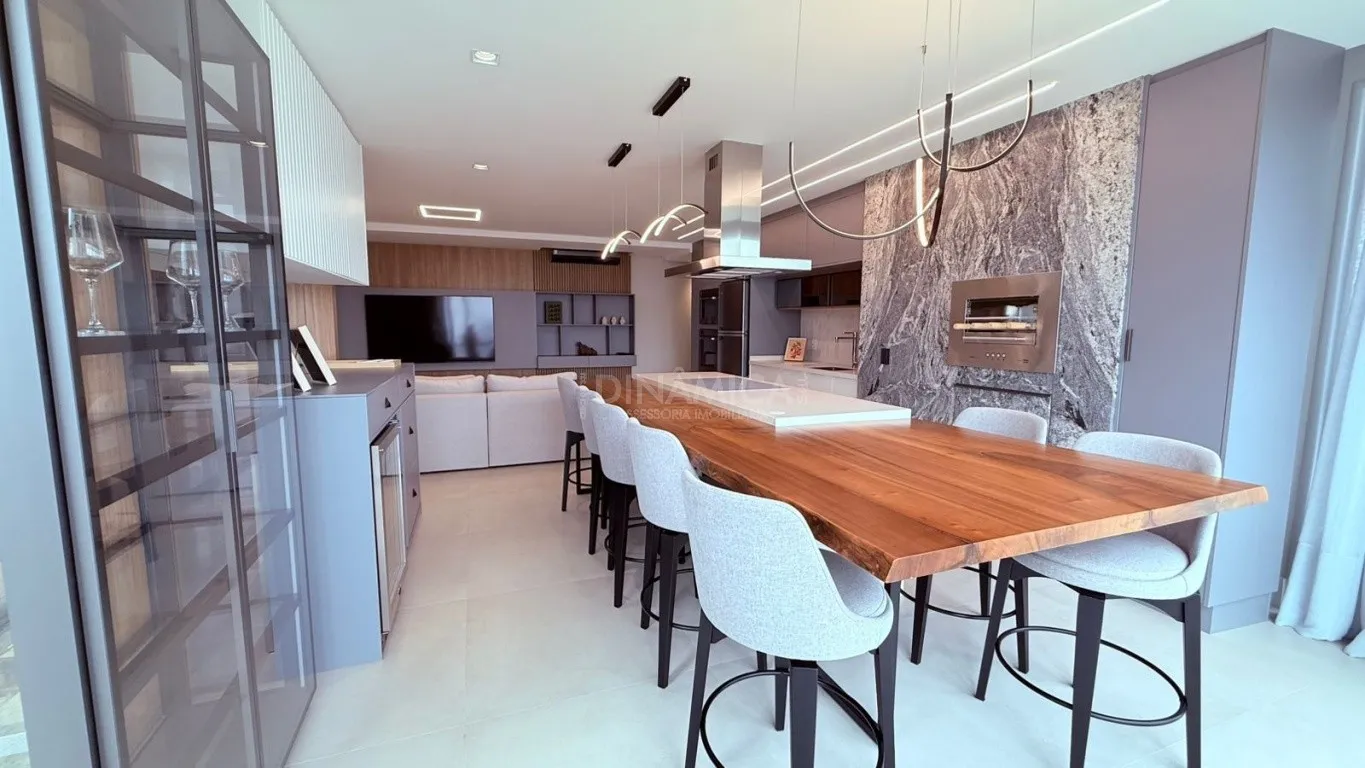 Apartamento 3 suítes mobiliado à venda em Balneário Camboriú há 150 metros do mar! - foto 1
