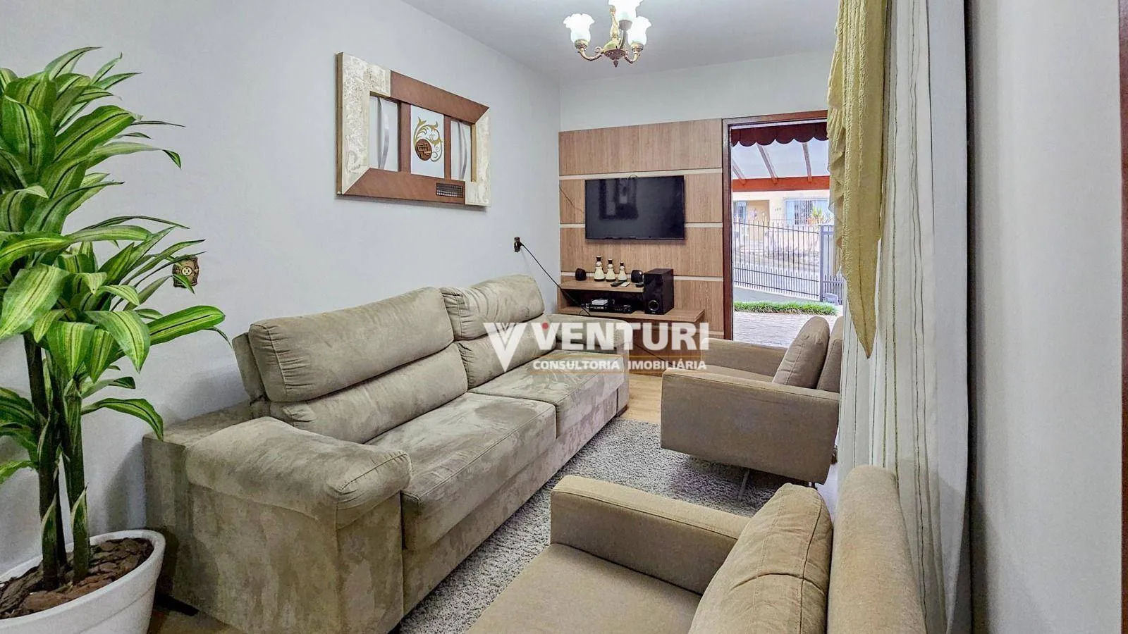 Casa · à venda · 4 quartos · 174m² · Velha Central, Blumenau