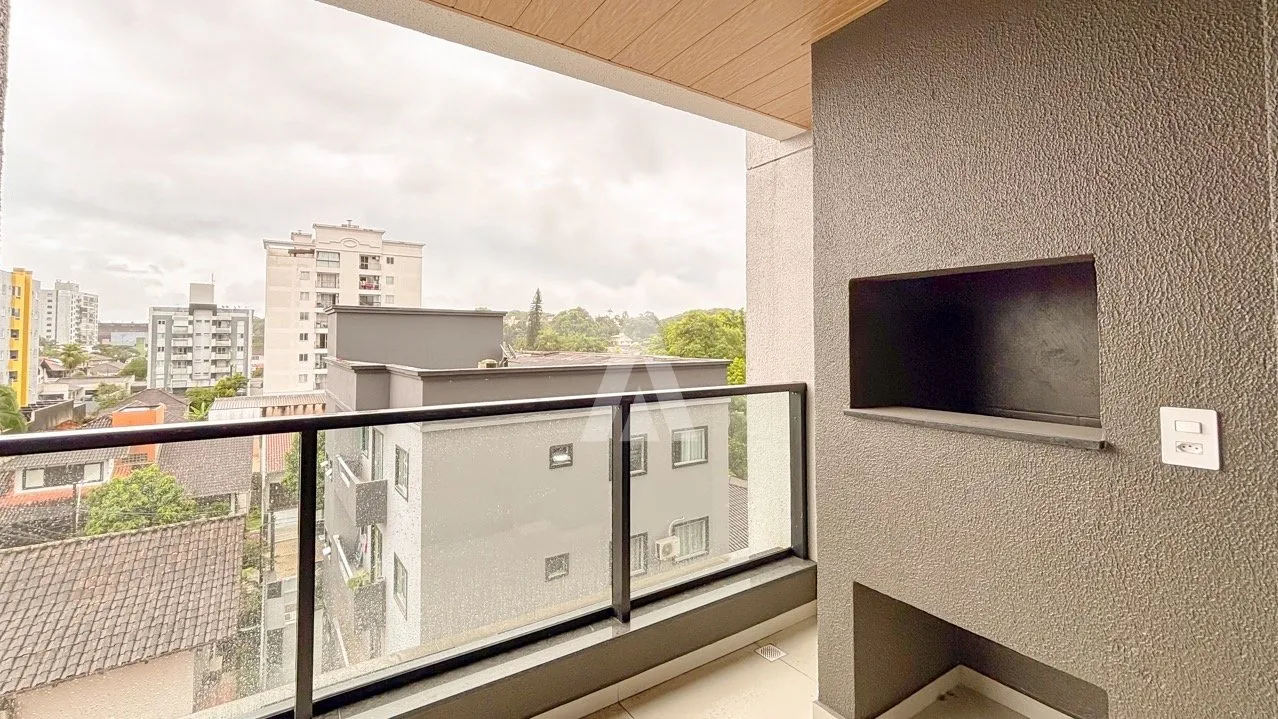 Apartamento com 1 suíte(s) mais 2 quarto(s) à venda no bairro Anita Garibaldi em Joinville, por R$ 675.000.00. — foto 3