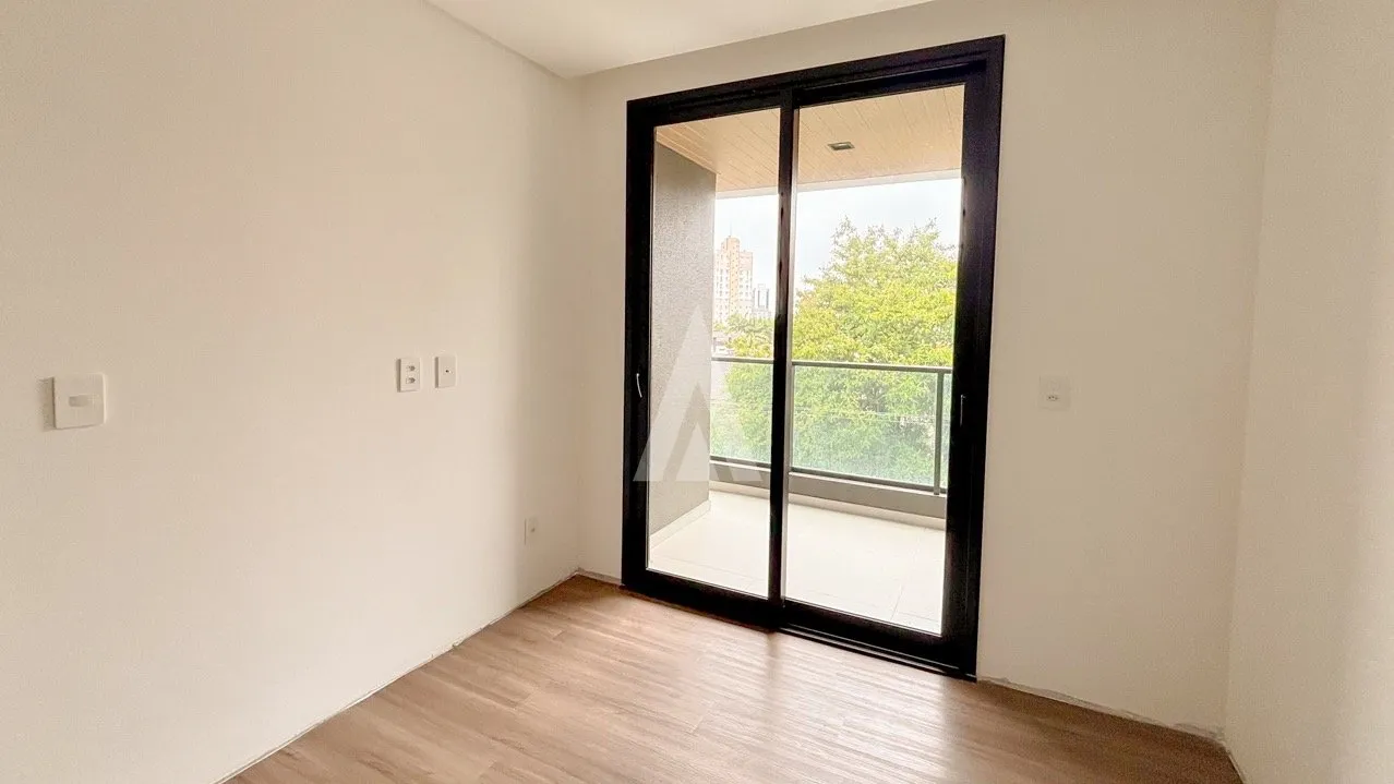 Apartamento com 1 suíte(s) mais 2 quarto(s) à venda no bairro Anita Garibaldi em Joinville, por R$ 675.000.00. — foto 6