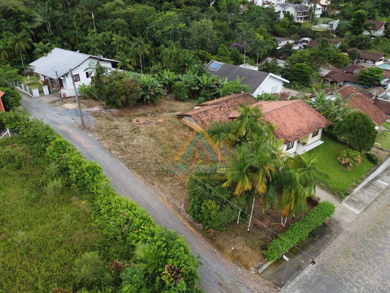 Terreno de Esquina no Centro da cidade de Pomerode com 948,00m. - foto 1