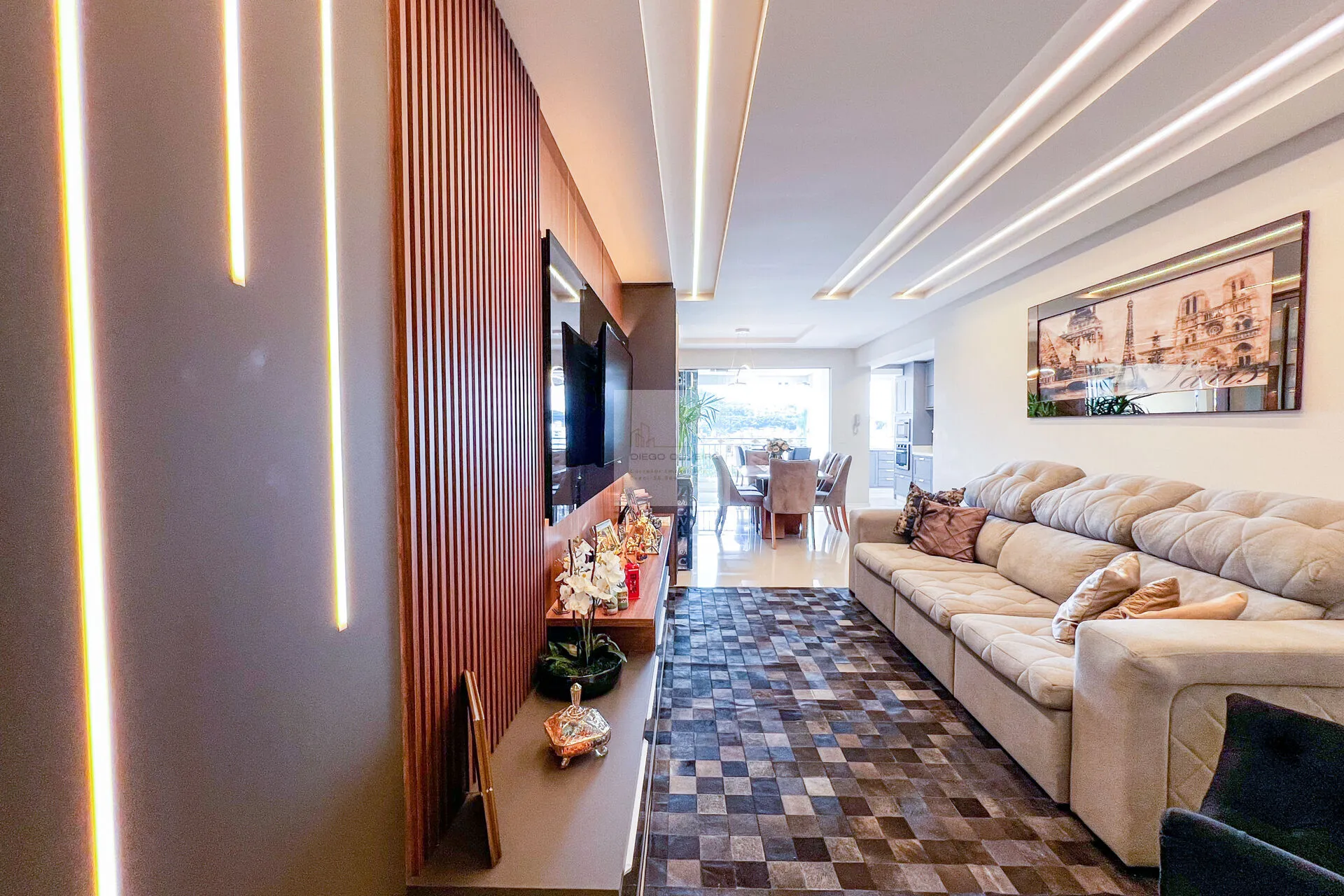Apartamento mobiliado em andar alto próximo a vila germânica . — foto 5