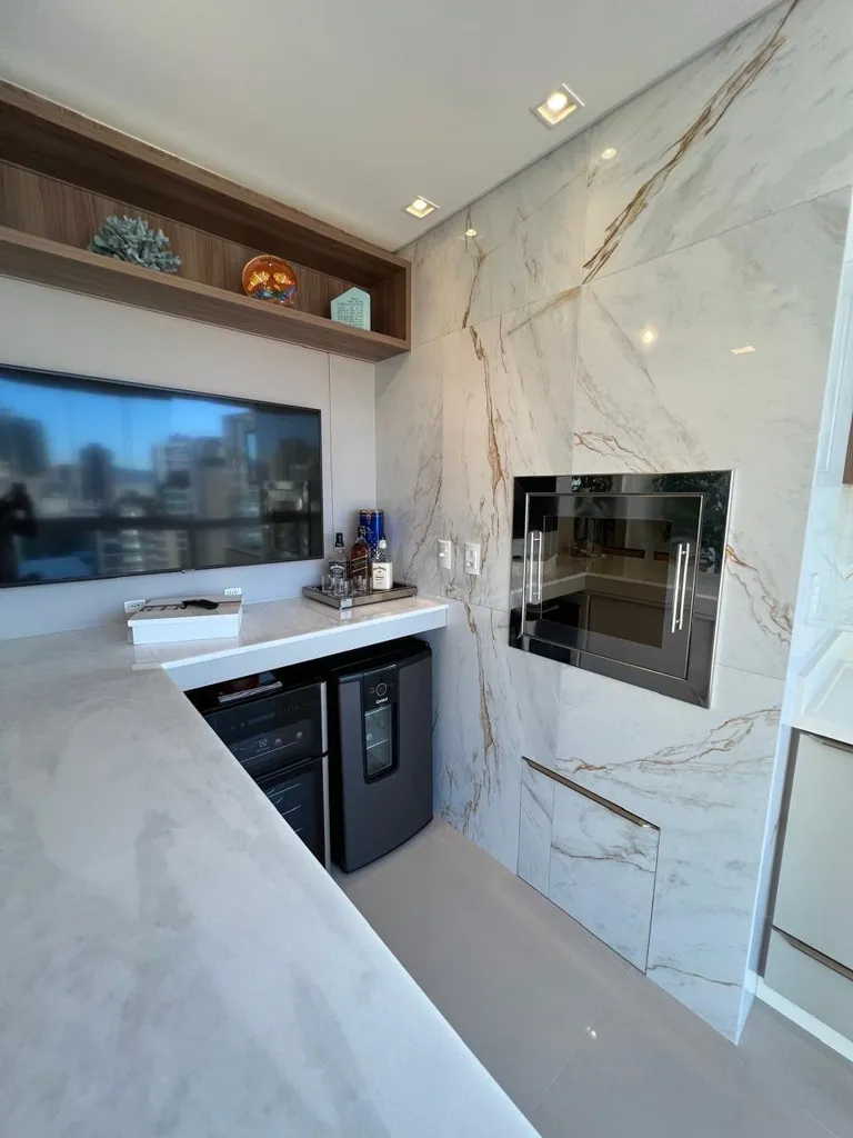 Apartamento com 4 suítes à venda por R$ 3.500.000,00 - Bairro Meia praia - Itapema/SC — foto 2