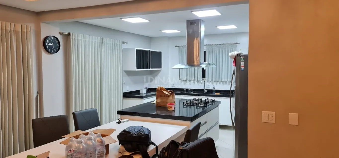 Seu sonho pode se tornar realidade com essa linda mansão em BC — foto 7