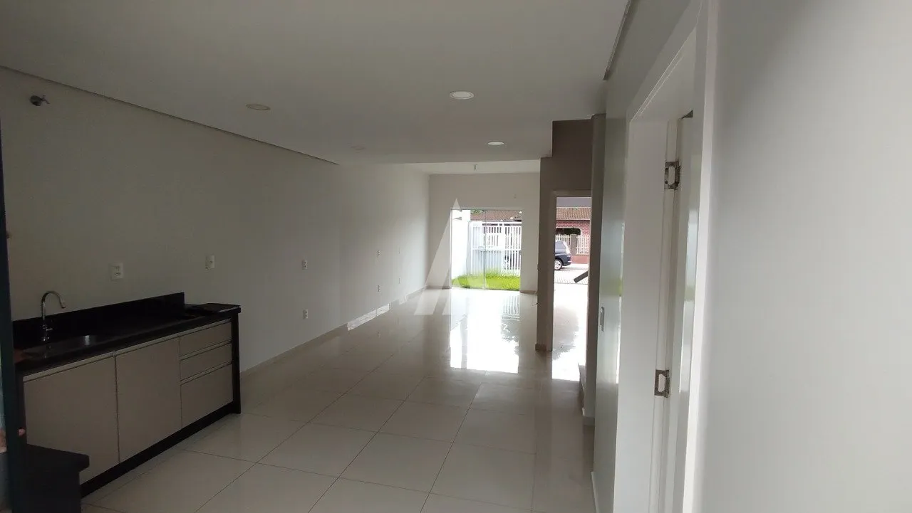 Sobrado Geminado com 1 suíte(s) mais 2 quarto(s) à venda no bairro Vila Nova em Joinville, por R$ 680.000.00. — foto 6