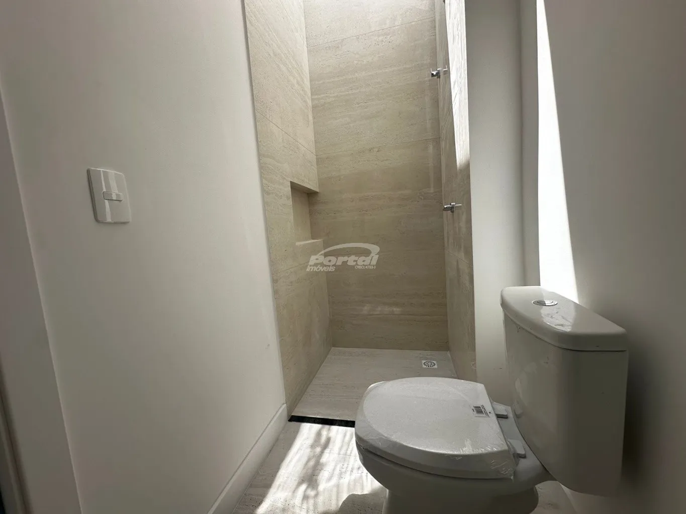 Lindo sobrado com 3 suítes apenas 600m do mar em Balneário Piçarras. — foto 6