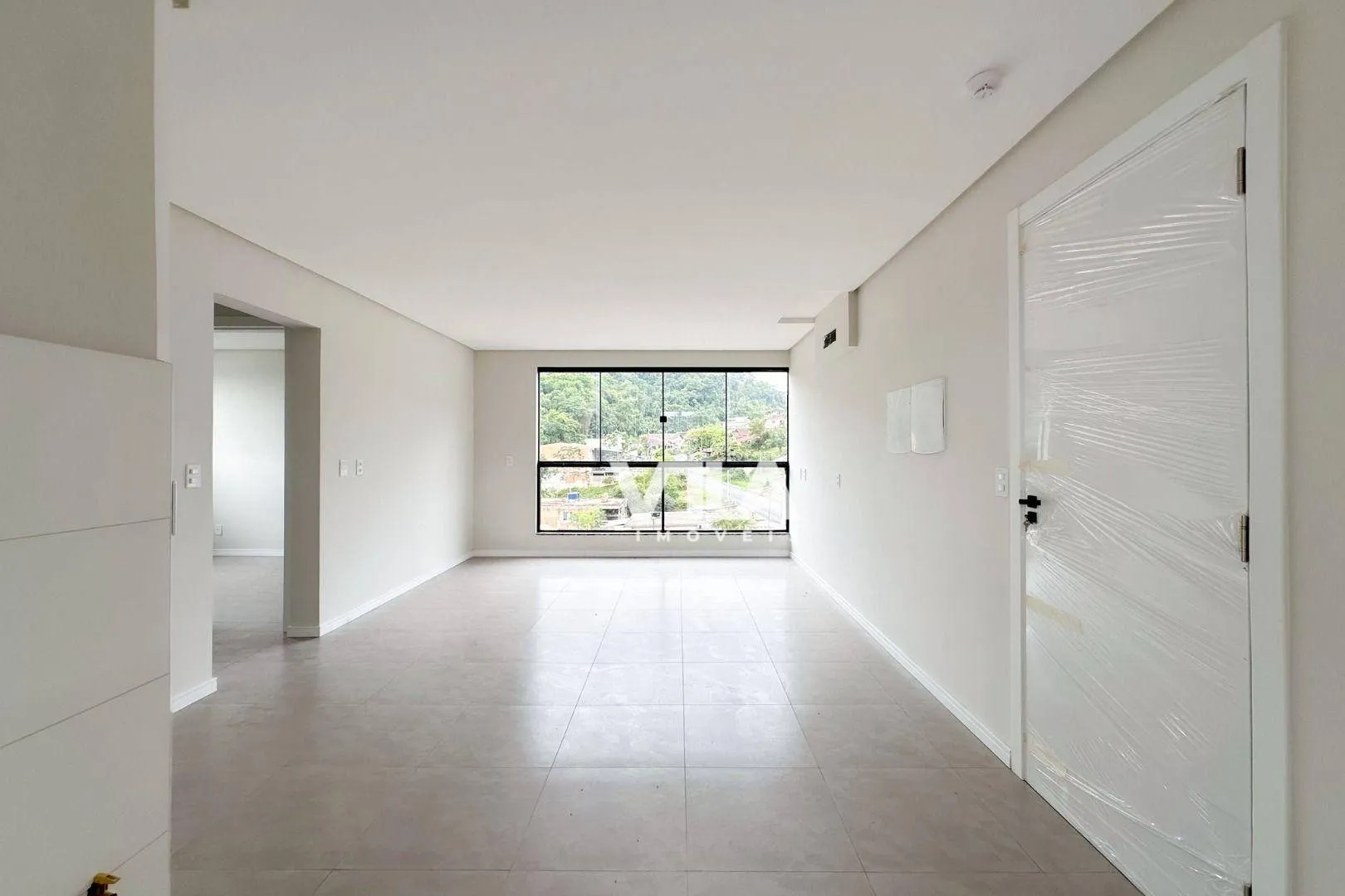 Apartamento com 2 dormitórios à venda, 65 m por R$ 340.000,00 - Badenfurt - Blumenau/SC - foto 1
