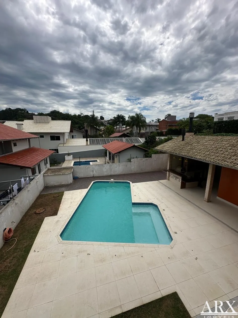 Belíssima casa em condomínio na Itoupava Norte — foto 3