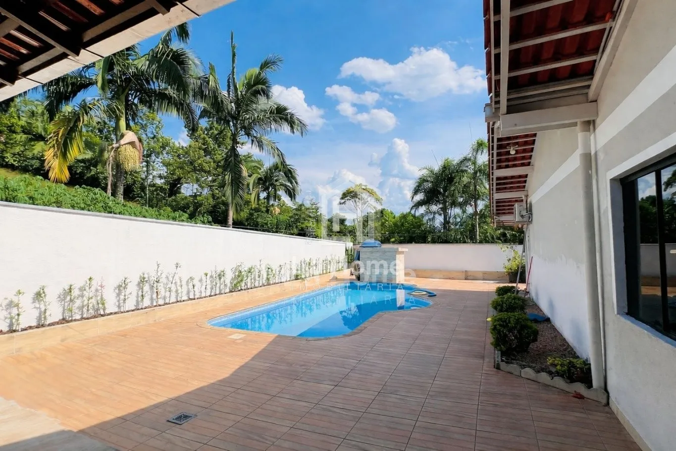 Casa com 04 quartos sendo 02 suítes com 01 Máster, á venda no Bairro Fortaleza, Blumenau — foto 3