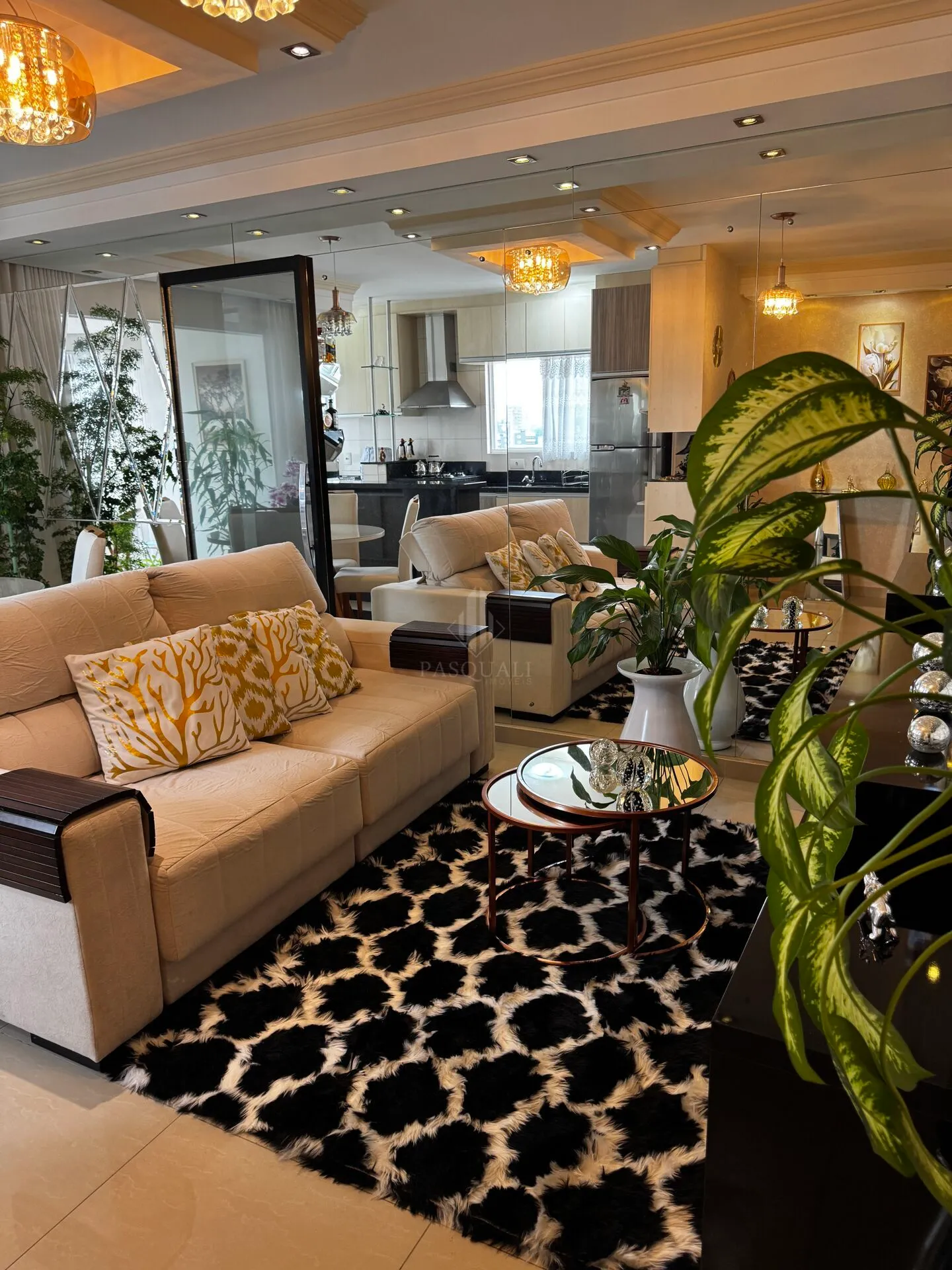 APARTAMENTO MOBILIADO COM 1 SUÍTES - Vila Nova - foto 1