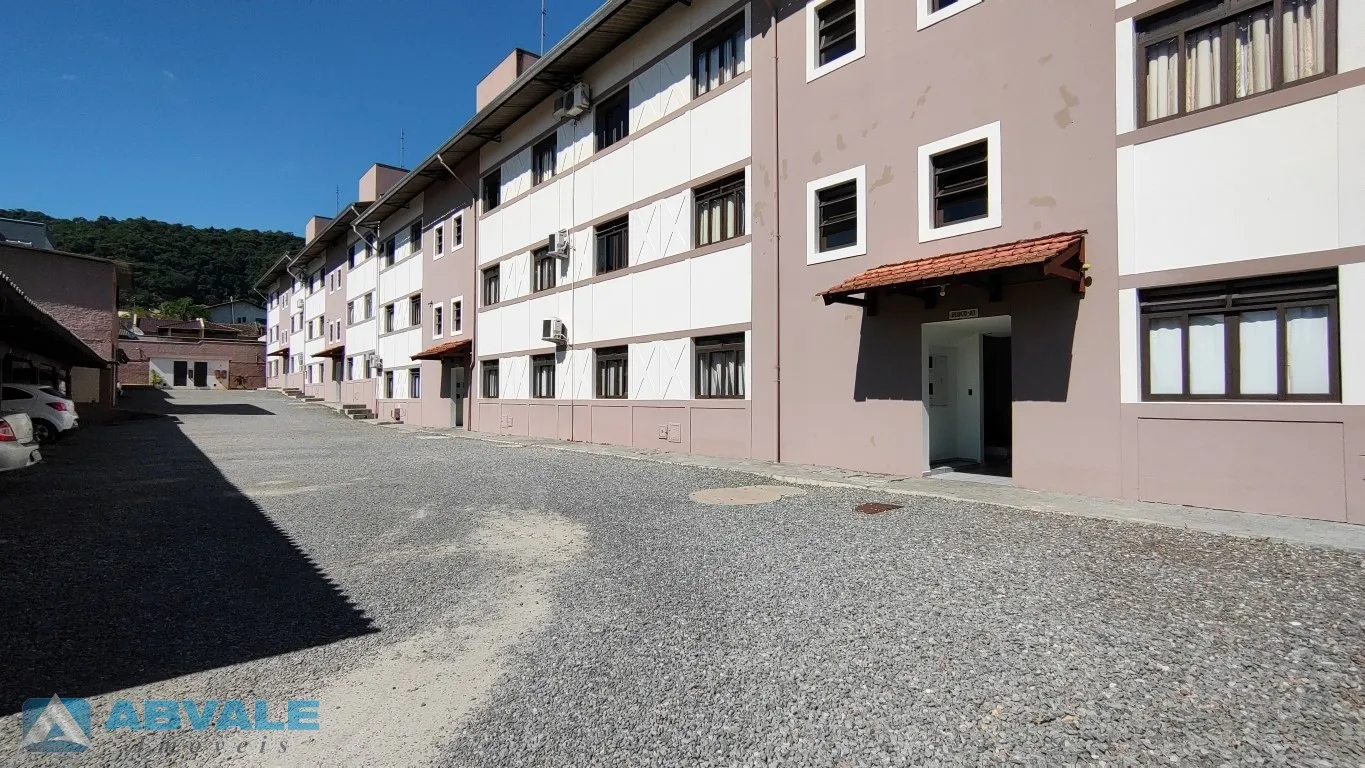 Apartamento com 2 dormitórios no bairro Velha Central - foto 1